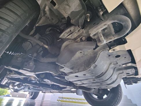 Used 2019 Toyota Tundra Platinum AWD/4WD image 26