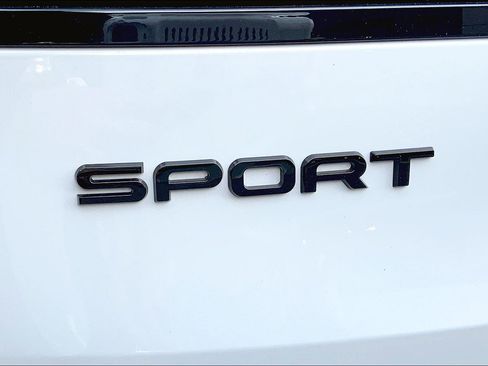 Used 2023 Land Rover Range Rover Sport SE image 7