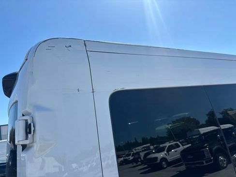 Used 2024 Ford Transit 350 XL RWD image 7