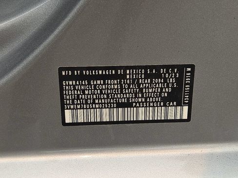 Used 2024 Volkswagen Jetta SE FWD image 28