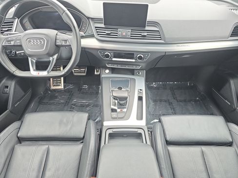 Used 2018 Audi SQ5 Premium Plus image 9