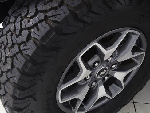 Used 2024 Ford Bronco Badlands AWD/4WD image 23