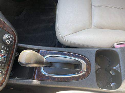 Used 2012 Chevrolet Impala LTZ image 39