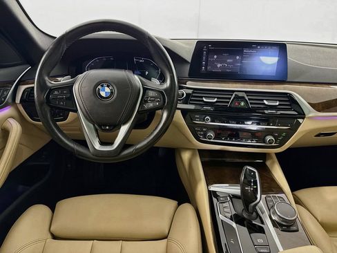Used 2020 BMW 530i xDrive w/ Convenience Package AWD/4WD image 24