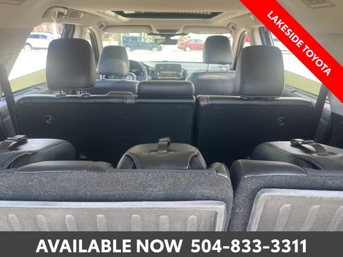 Used 2023 Nissan Pathfinder Platinum w/ Cargo Package AWD/4WD image 20