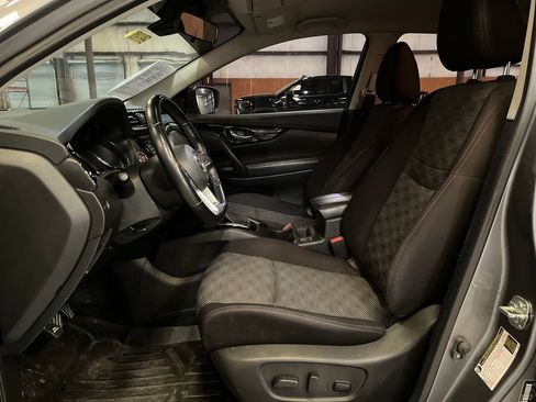 Used 2021 Nissan Rogue Sport SV AWD/4WD image 9