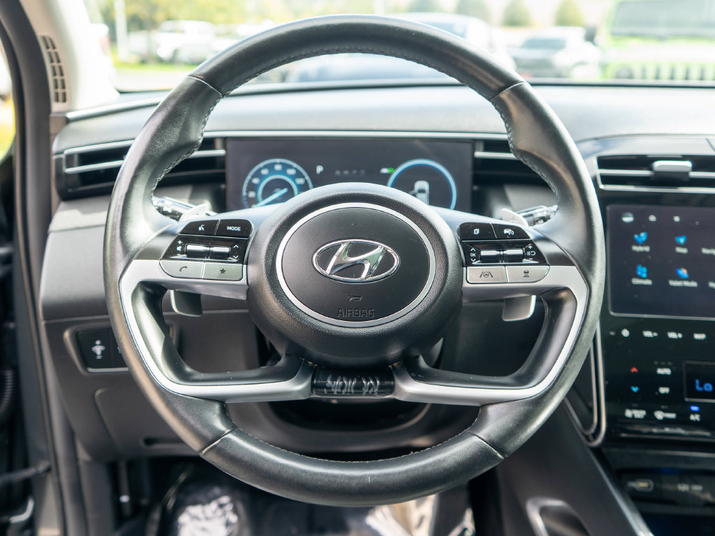 Used 2024 Hyundai Tucson Limited AWD/4WD image 16