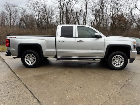 Used 2018 Chevrolet Silverado 1500 LT w/ All Star Edition image 8