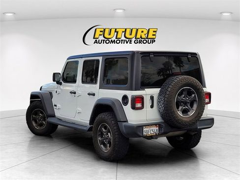 Used 2022 Jeep Wrangler Unlimited Sport image 6