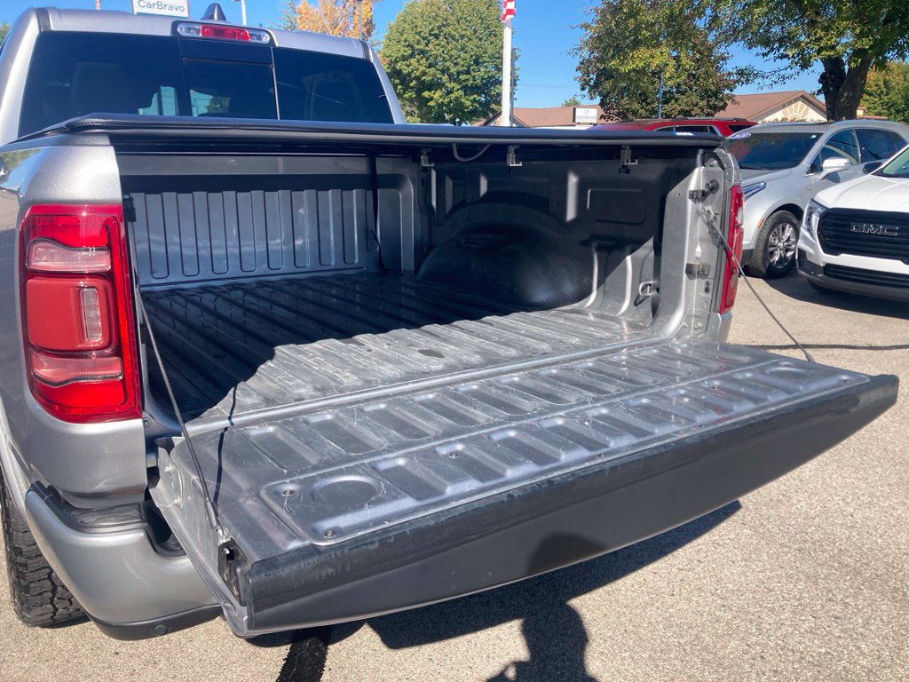 Used 2021 RAM 1500 Laramie w/ Sport Appearance Package AWD/4WD image 10