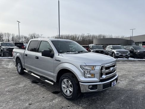 Used 2017 Ford F150 XLT image 8