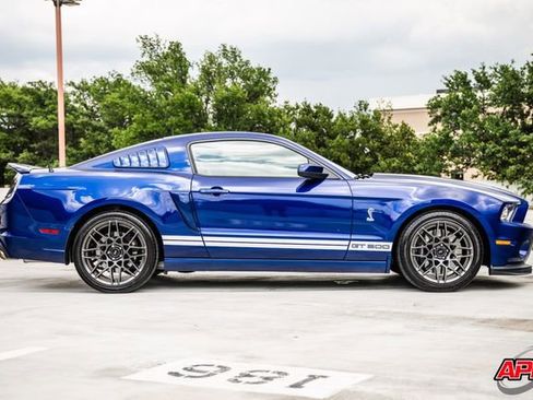 Used 2013 Ford Mustang Shelby GT500 RWD image 12