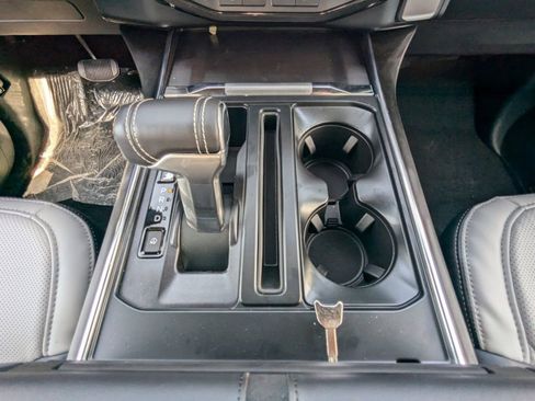 New 2025 Ford F150 Lightning Platinum image 25