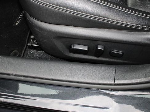 Used 2021 Nissan Altima 2.5 SL image 18