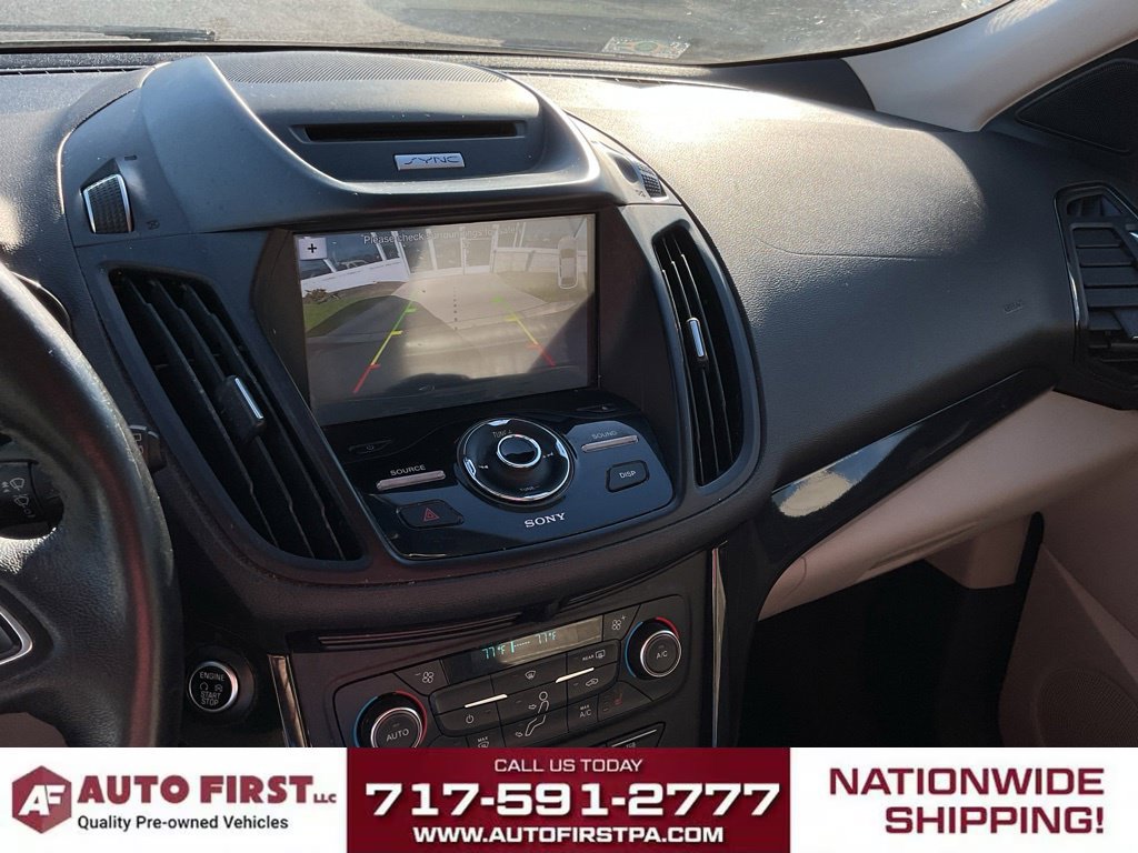 Used 2017 Ford Escape Titanium AWD/4WD image 24