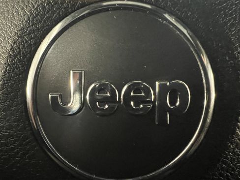 Used 2012 Jeep Wrangler Sport image 16