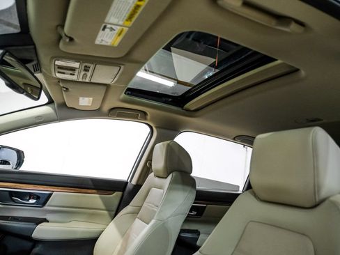 Used 2021 Honda CR-V Touring image 5