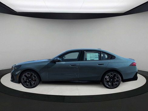 New 2026 BMW 530i xDrive AWD/4WD image 5