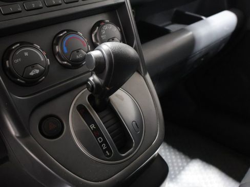 Used 2005 Honda Element EX image 24