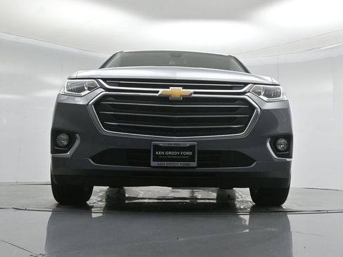 Used 2018 Chevrolet Traverse Premier image 51