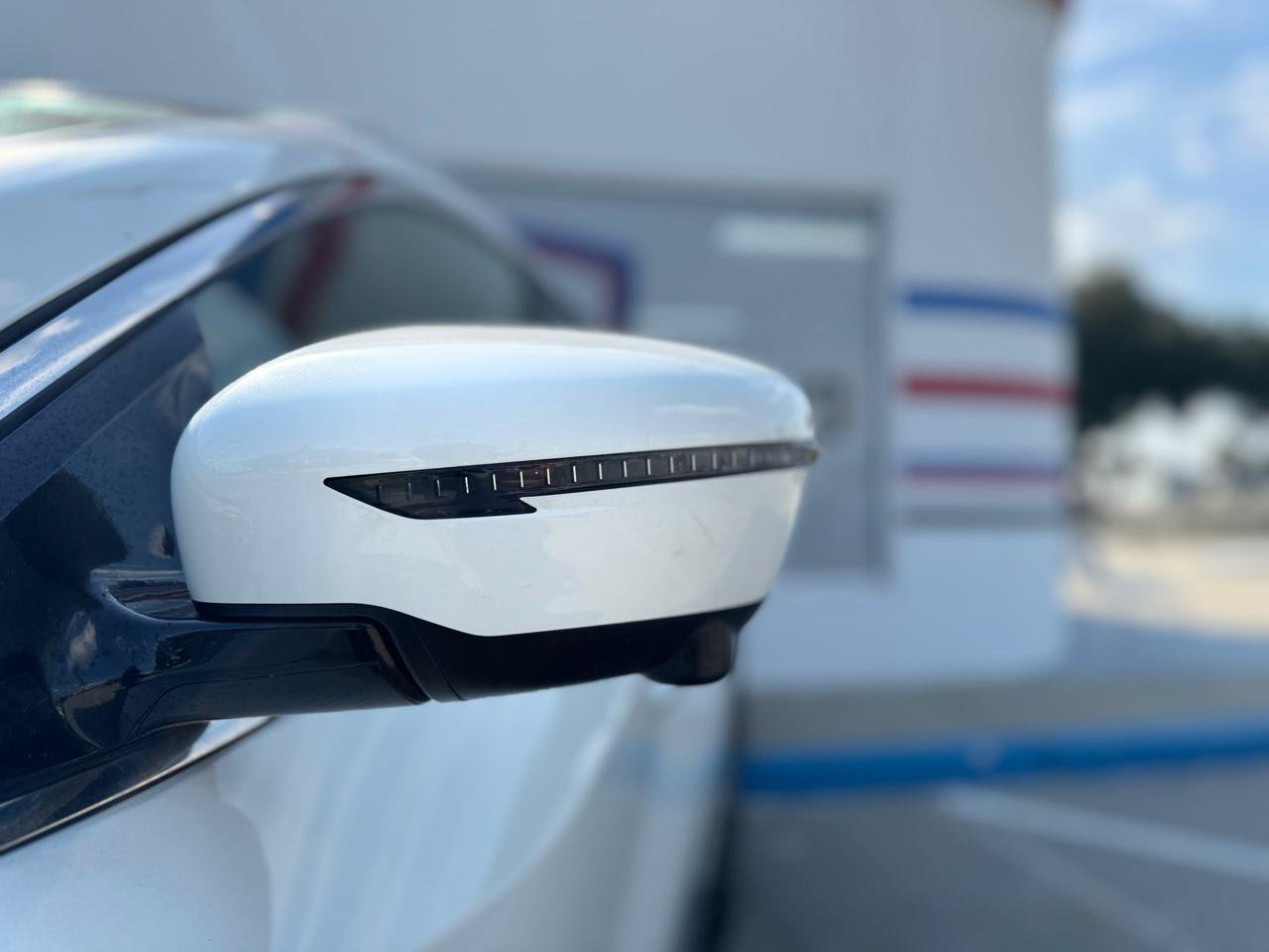Used 2017 Nissan Murano SL FWD image 11