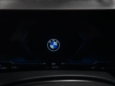 Used 2023 BMW X7 xDrive40i w/ Executive Package AWD/4WD image 25