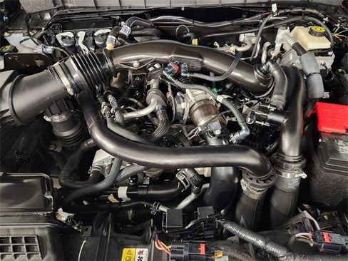 Used 2022 Ford Bronco Raptor image 31