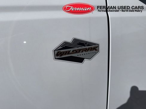 Used 2022 Ford Bronco Wildtrak image 10