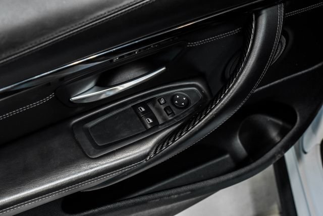 Used 2016 BMW M4 Coupe RWD image 34