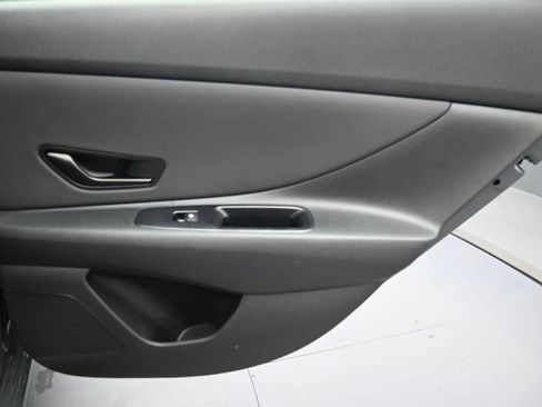 New 2026 Hyundai Elantra Sport FWD image 28