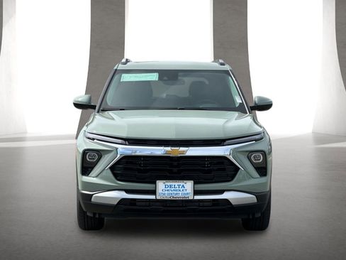 New 2026 Chevrolet TrailBlazer LT FWD image 9