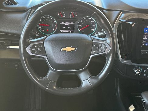 Used 2022 Chevrolet Traverse LT w/ LPO, Blackout Package FWD image 14
