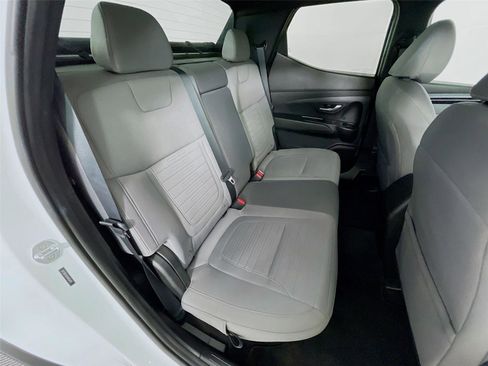 Used 2022 Hyundai Santa Cruz SEL image 28