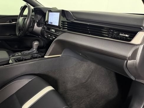 Used 2026 Toyota Camry SE w/ Convenience Package FWD image 12