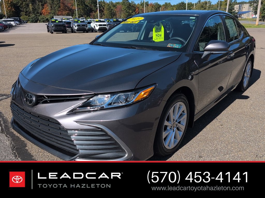 Used 2023 Toyota Camry LE FWD image 1