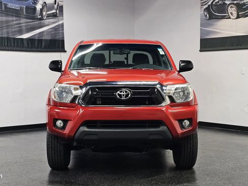 Used 2013 Toyota Tacoma PreRunner w/ SR5 Pkg RWD image 4