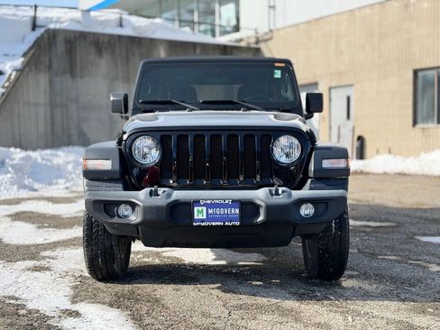 Used 2019 Jeep Wrangler Unlimited Sport S image 9