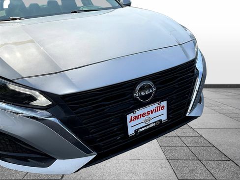 Certified 2023 Nissan Altima 2.5 S FWD image 35