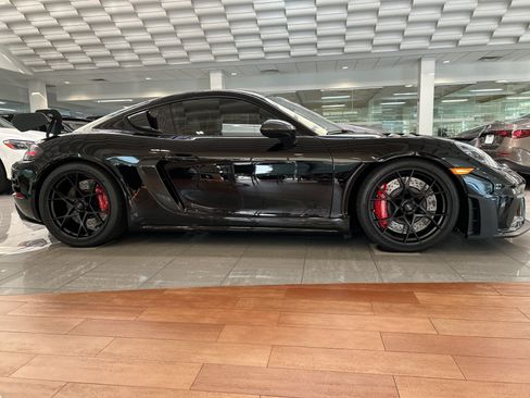 Used 2025 Porsche 718 Cayman GT4 RS RWD image 5