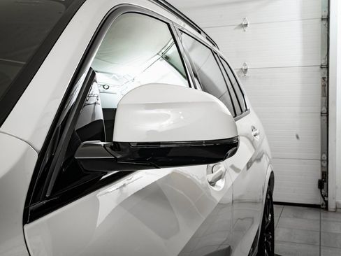 New 2026 BMW X7 xDrive40i w/ M Sport Package image 17