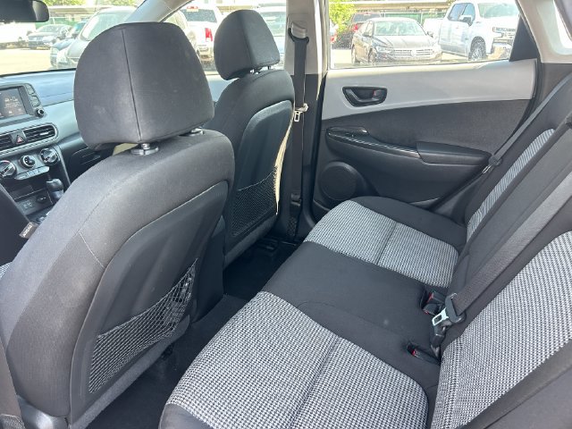 Used 2021 Hyundai Kona SE FWD image 26