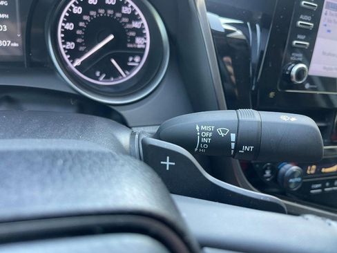 Used 2024 Toyota Camry SE image 24