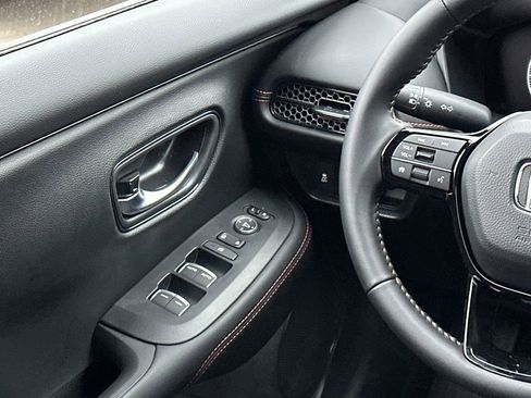 New 2026 Honda HR-V Sport image 17