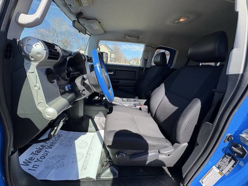 Used 2007 Toyota FJ Cruiser 4WD image 27