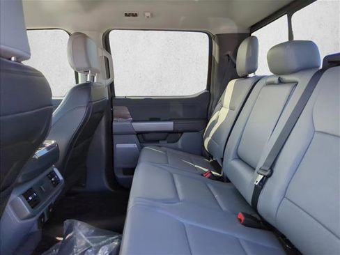 New 2025 Ford F150 Lariat w/ Equipment Group 501A Mid image 16