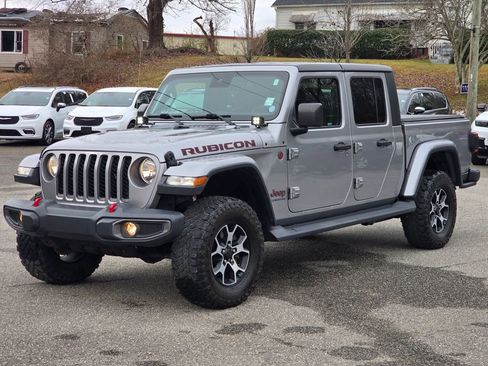 Used 2020 Jeep Gladiator Rubicon image 2