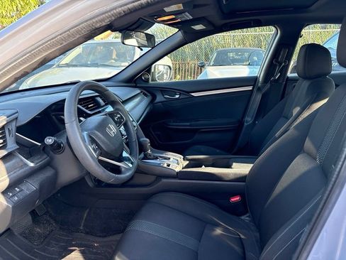 Used 2019 Honda Civic EX image 11