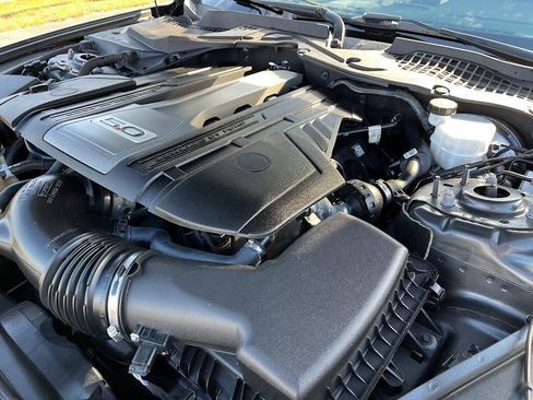 Used 2019 Ford Mustang GT w/ Black Accent Package image 28