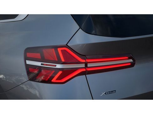 New 2026 BMW X3 xDrive30 image 8