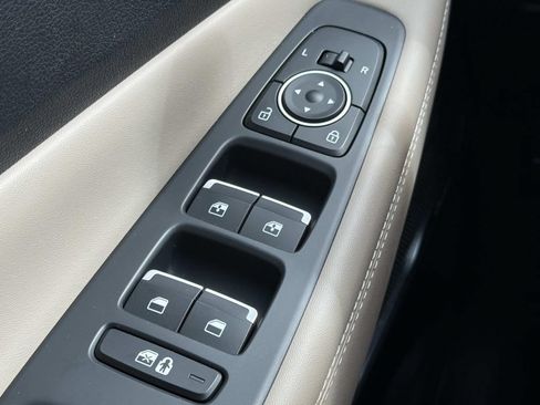 Used 2023 Hyundai Santa Fe SEL w/ Premium Package FWD image 21